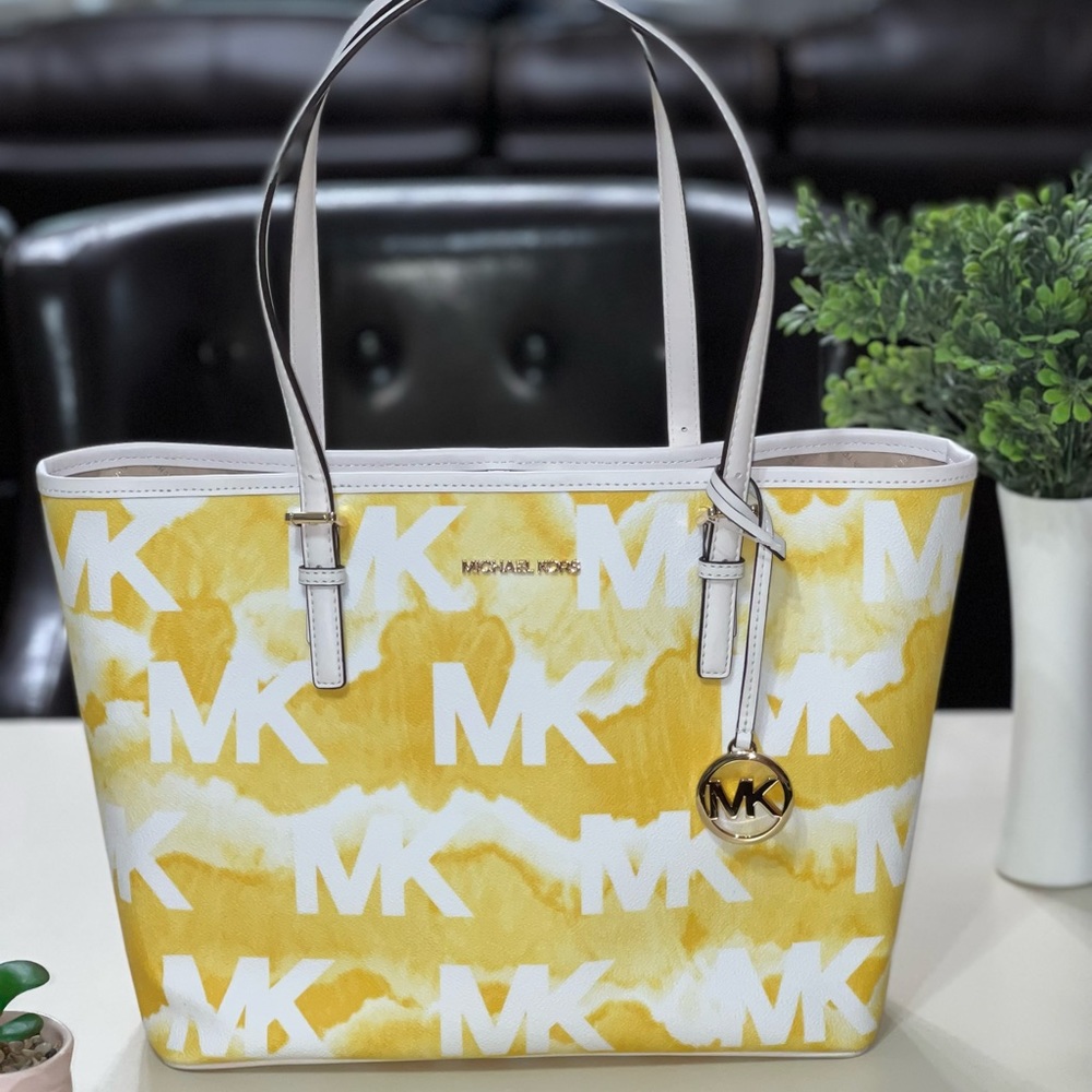 MICHAEL KORS MEDIUM SHIBORI PRINT LOGO TOTE BAG